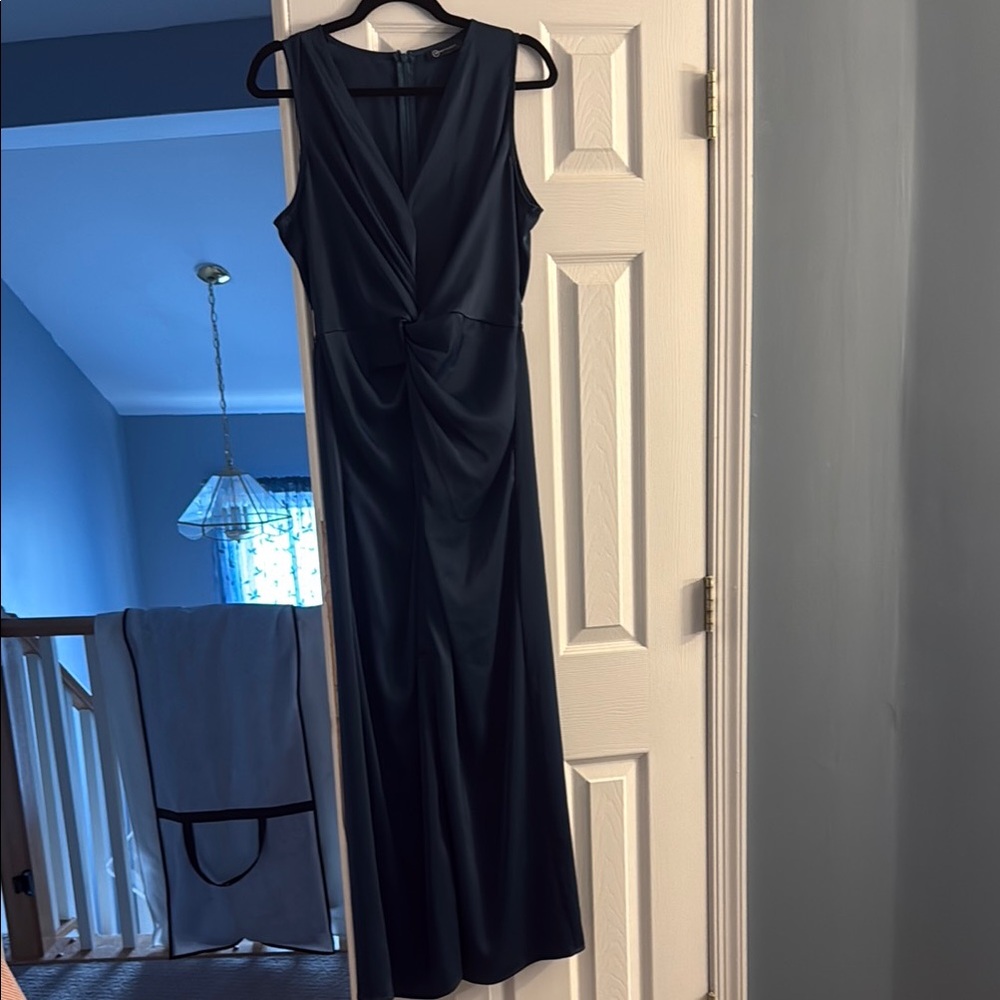 Green Ruched Sleeveless V-neck Maxi Dress